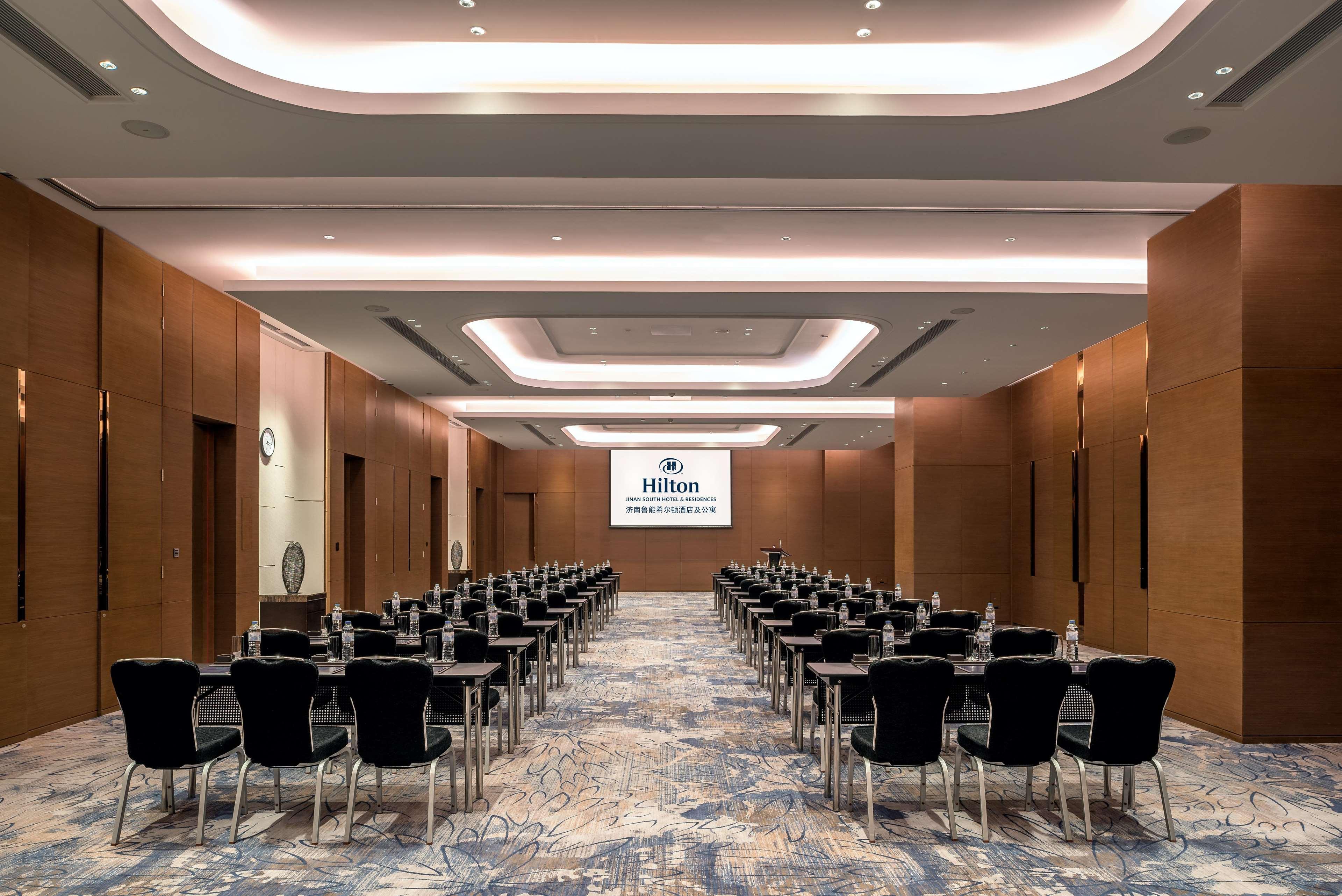 Hilton Jinan South Hotel & Residences Zewnętrze zdjęcie