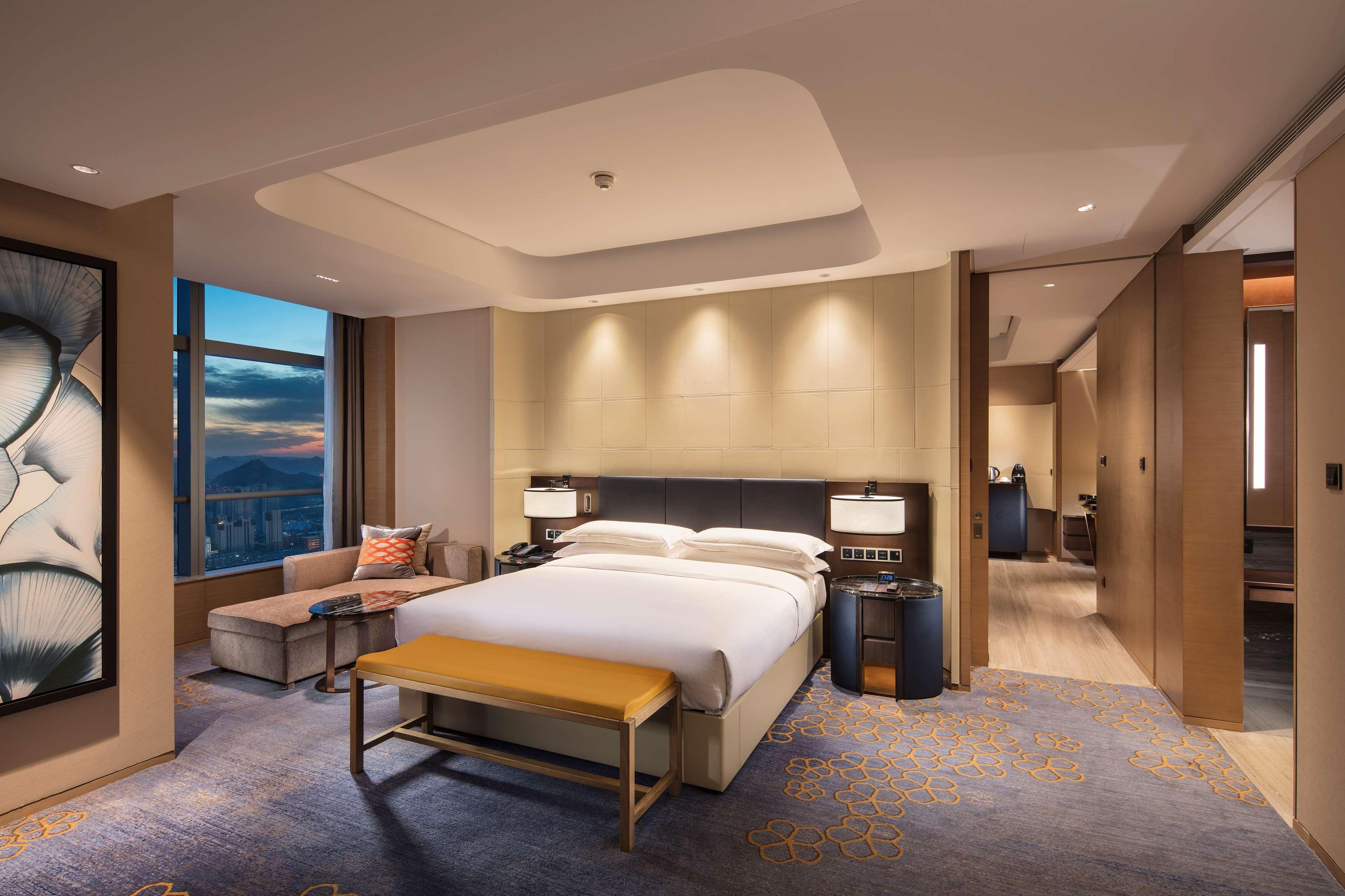 Hilton Jinan South Hotel & Residences Zewnętrze zdjęcie