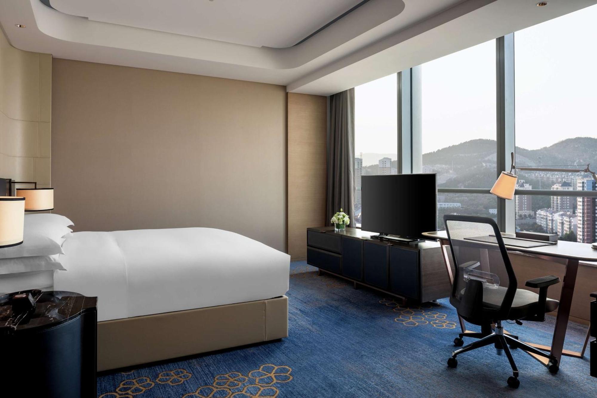 Hilton Jinan South Hotel & Residences Zewnętrze zdjęcie